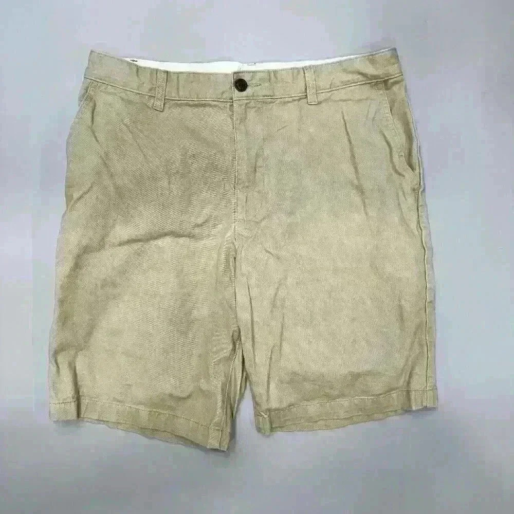 Men's Dockers Khaki Shorts - Size 34 - Flat Front Chinos